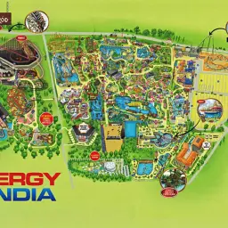 Mapa Energylandii, parku rozrywki w Zatorze, pokazuje atrakcje takie jak Smoczy Gród, Hyperion i Tropical.