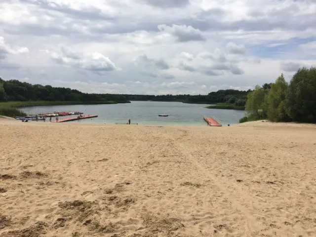 Jezioro Niedzięgiel - plaże, atrakcje i trasa wokół jeziora